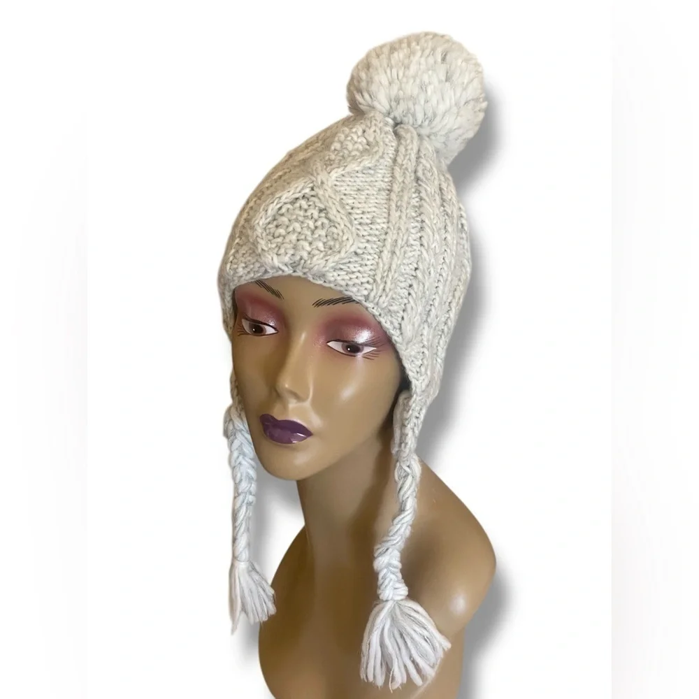 H&M Vintage Chunky Cable Knit Ear Flap Beanie Hat Fleece Lined Size 4-8Y NWOT